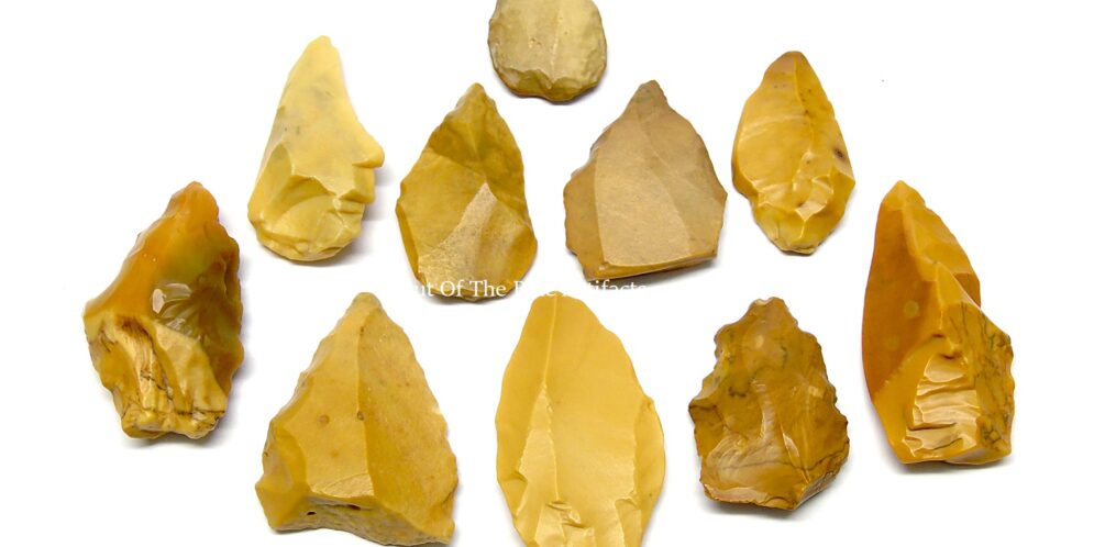 Paleolithic Spear Points Out Of The Blue Artifacts